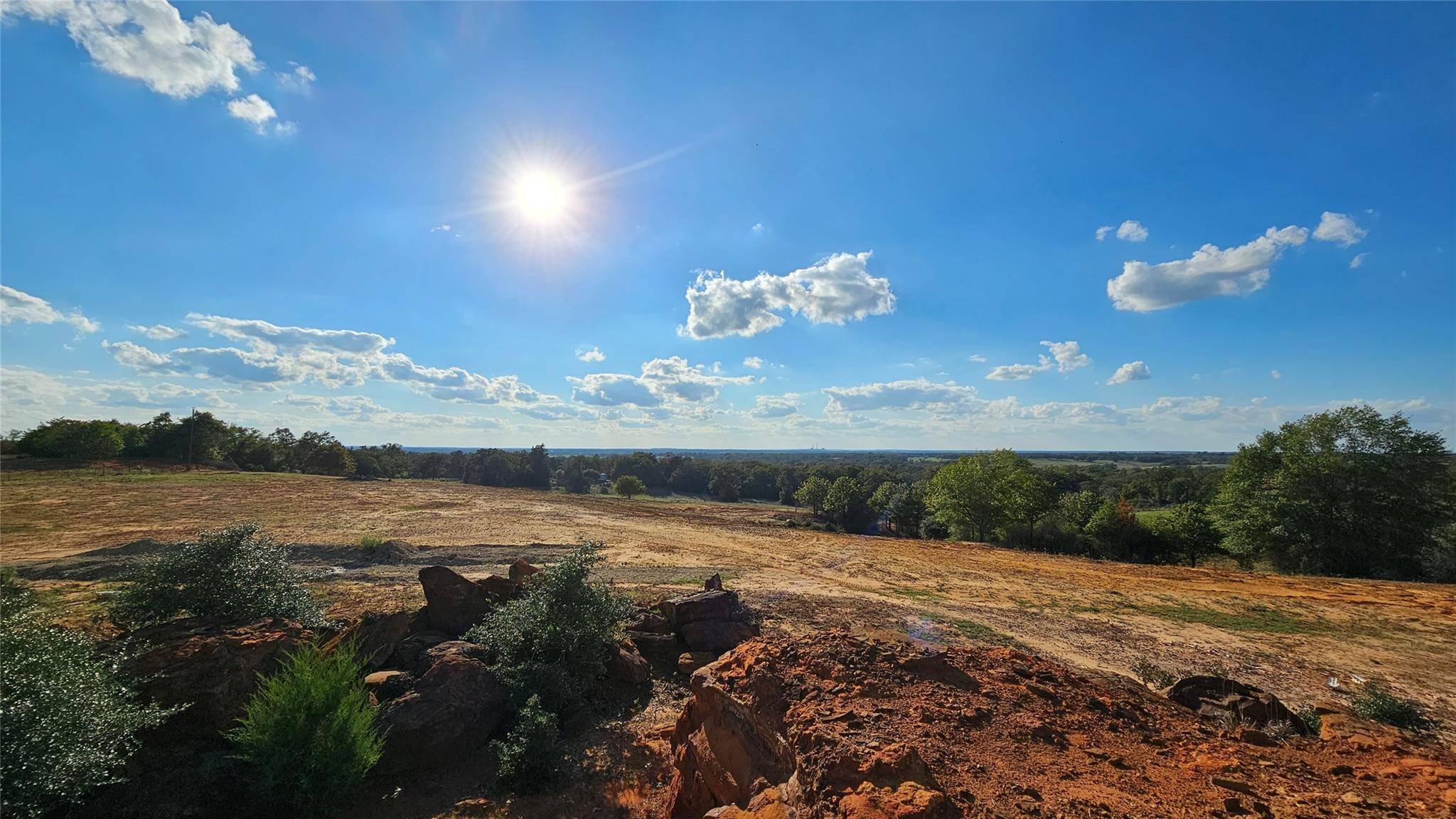 5280 County Road 320, Rockdale, TX 76567