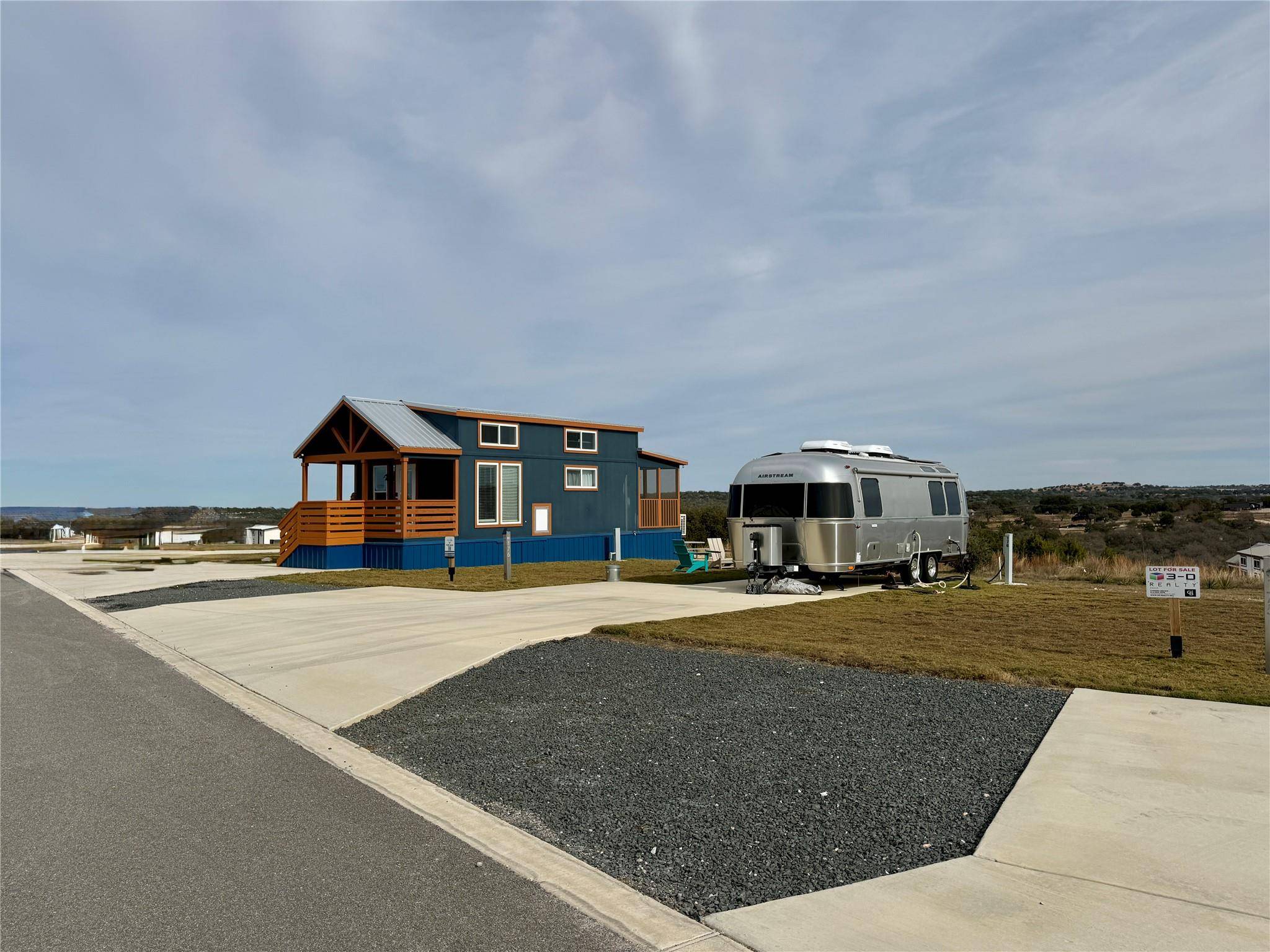 5386 Ranch Road 1376 RD #176, Fredericksburg, TX 78624