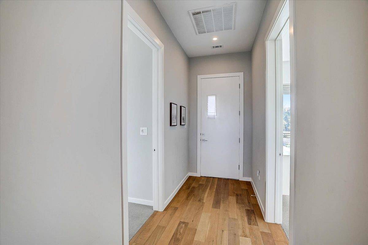 5921 Hiline RD #1204, Austin, TX 78734