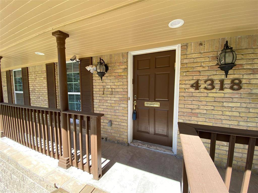 4318 Breakwood DR, Houston, TX 77096