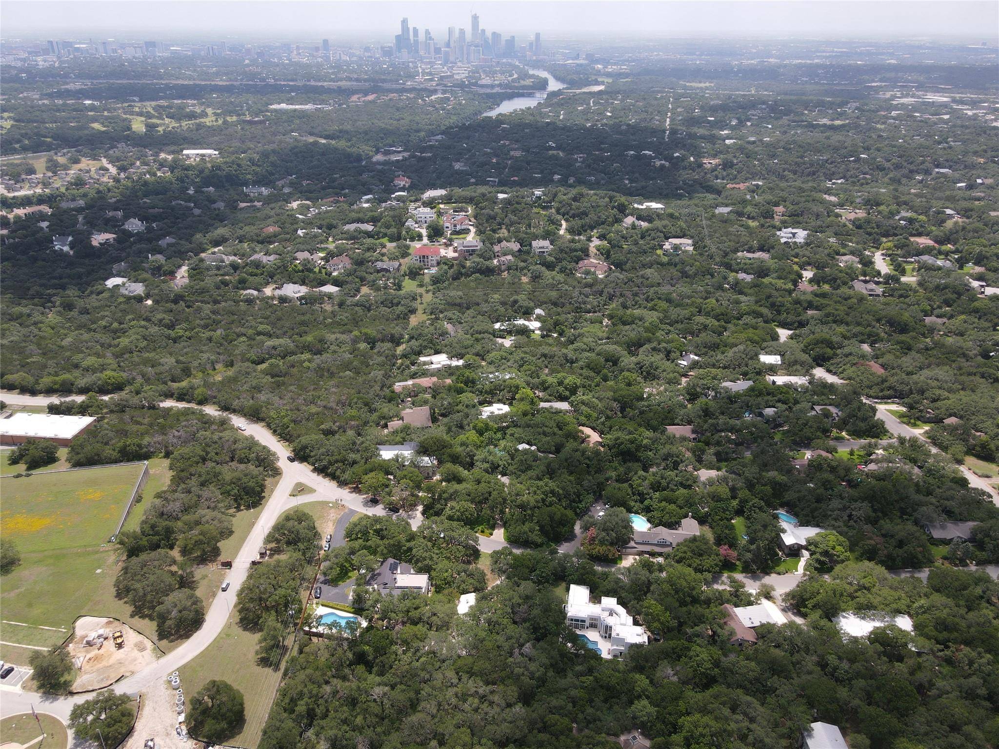 850 Forest View DR, West Lake Hills, TX 78746