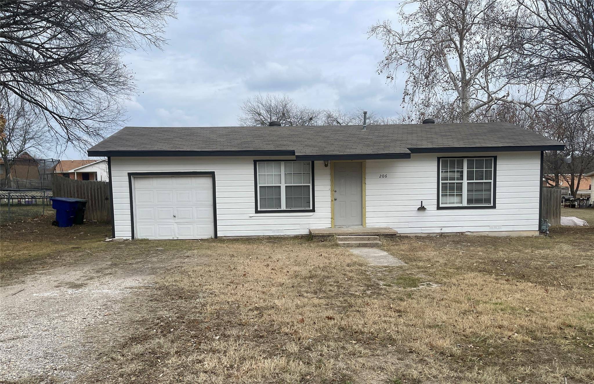 206 hill ST, Copperas Cove, TX 76522