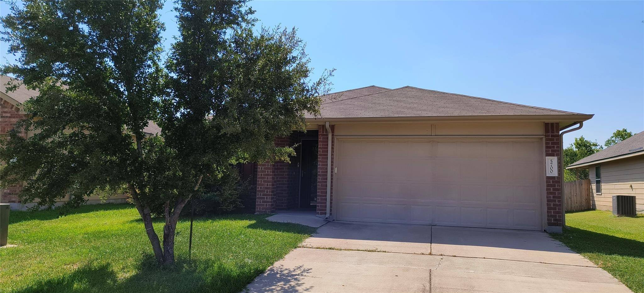 5700 Nelson Oaks DR, Austin, TX 78724