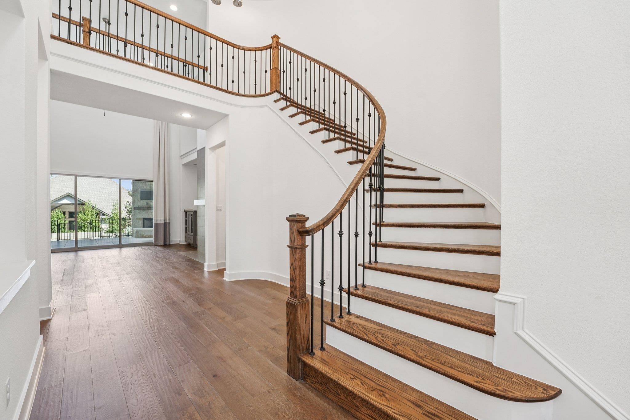 100 Barefoot Park LN, Georgetown, TX 78628