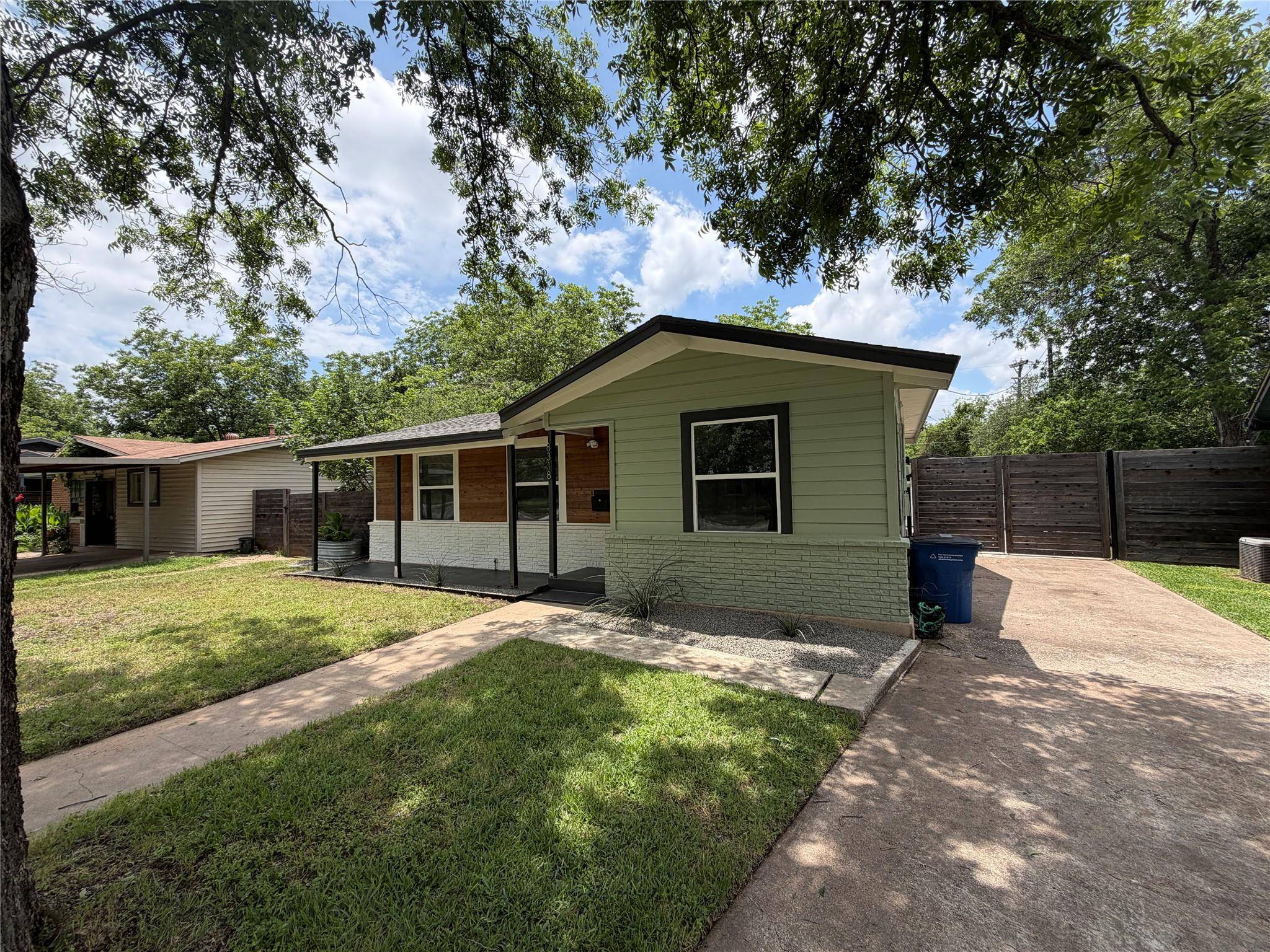 8318 Burrell DR, Austin, TX 78757