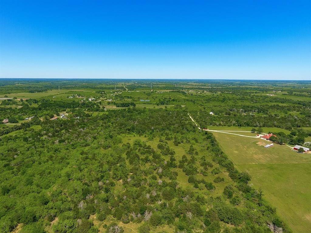 000 Carter RD, Dale, TX 78616