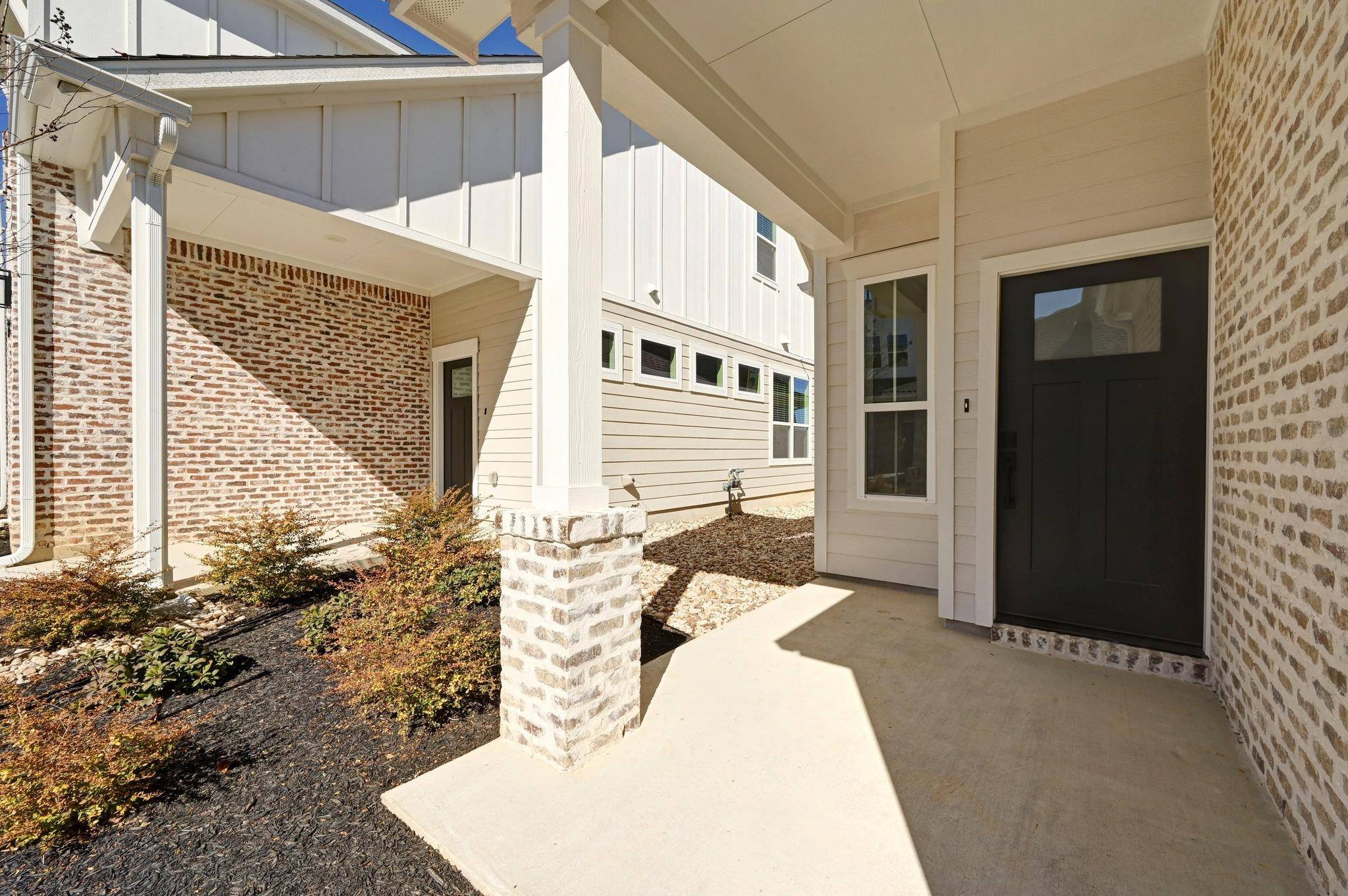 458 Orleanian DR #A, Buda, TX 78610