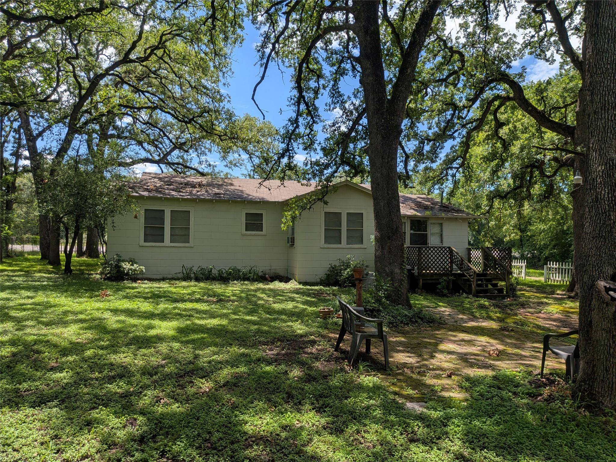 9278 N Highway 77 HWY, Lexington, TX 78947