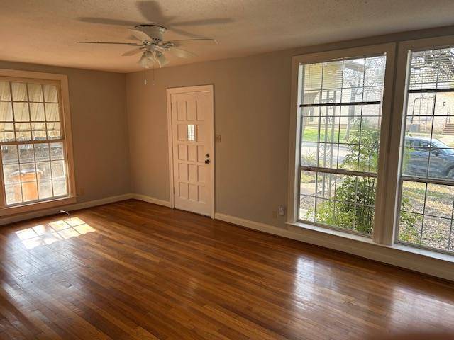 1513 Drake Ave #A, Austin, TX 78704