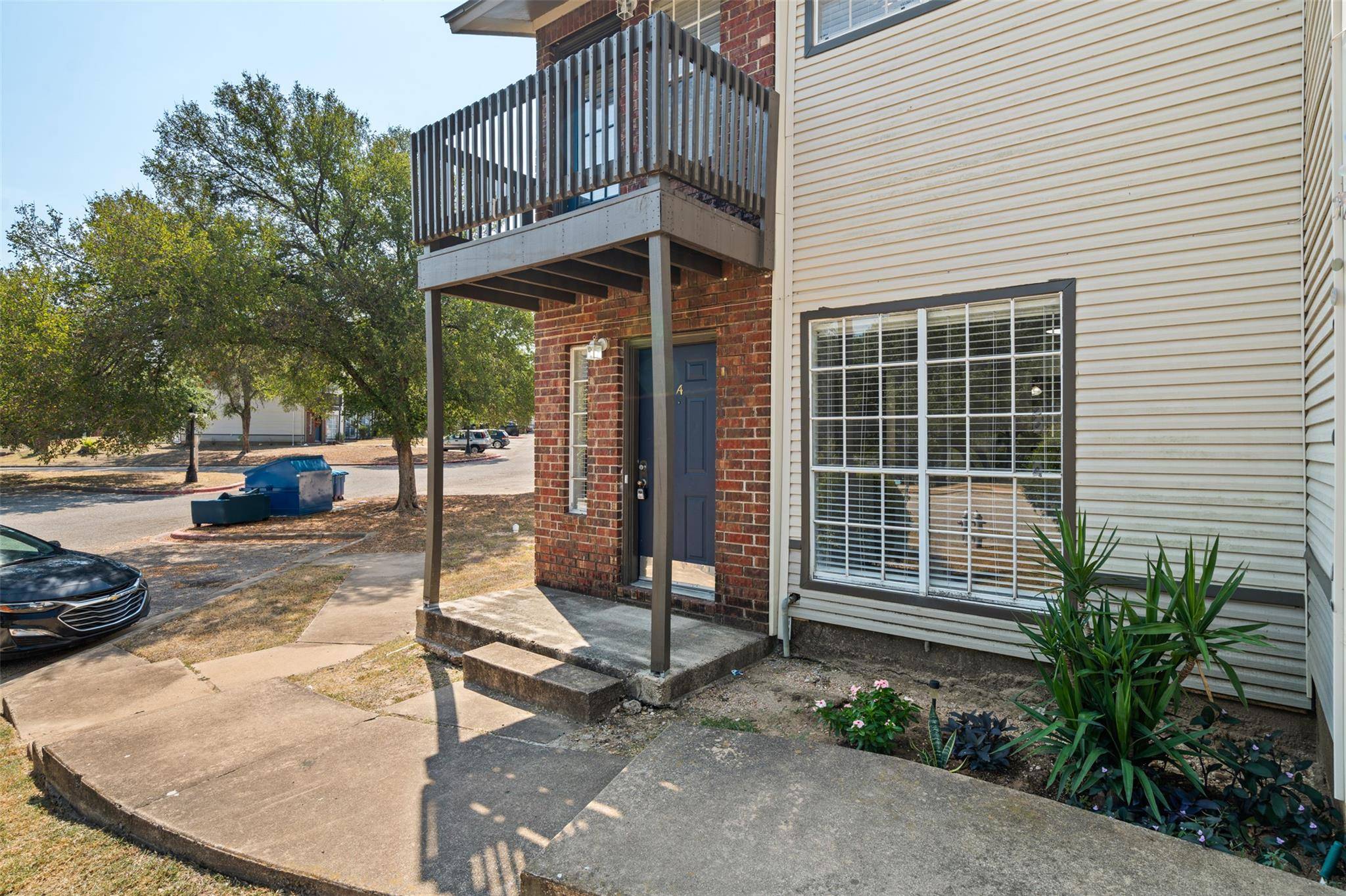 1806 River Crossing CR CIR #A, Austin, TX 78741