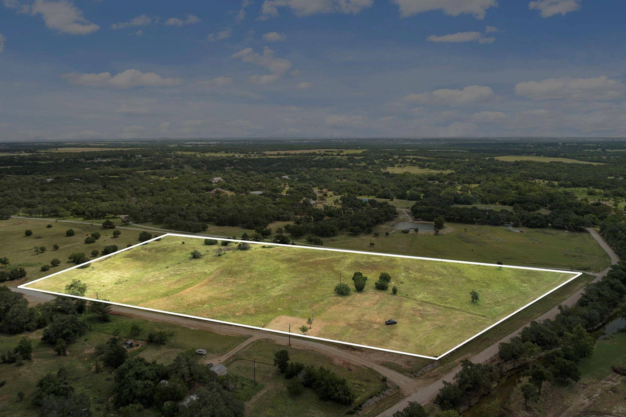 680 County Road 285, Liberty Hill, TX 78642