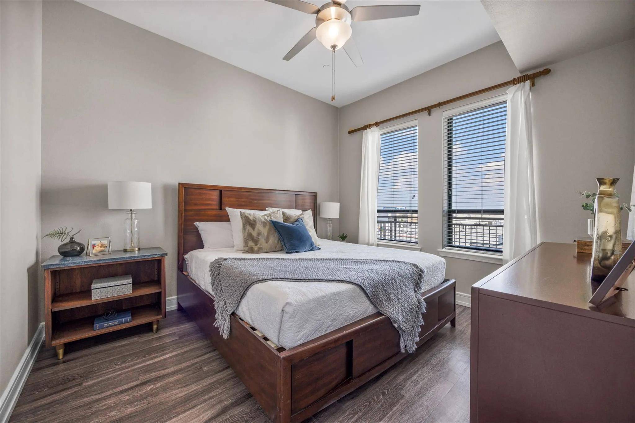 3201 Esperanza XING #120, Austin, TX 78758