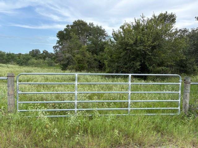 Lot #2 Willis LN, Smithville, TX 78957