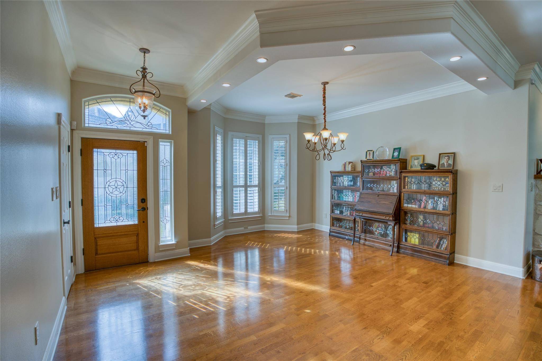 219 The Hills DR #5, The Hills, TX 78738