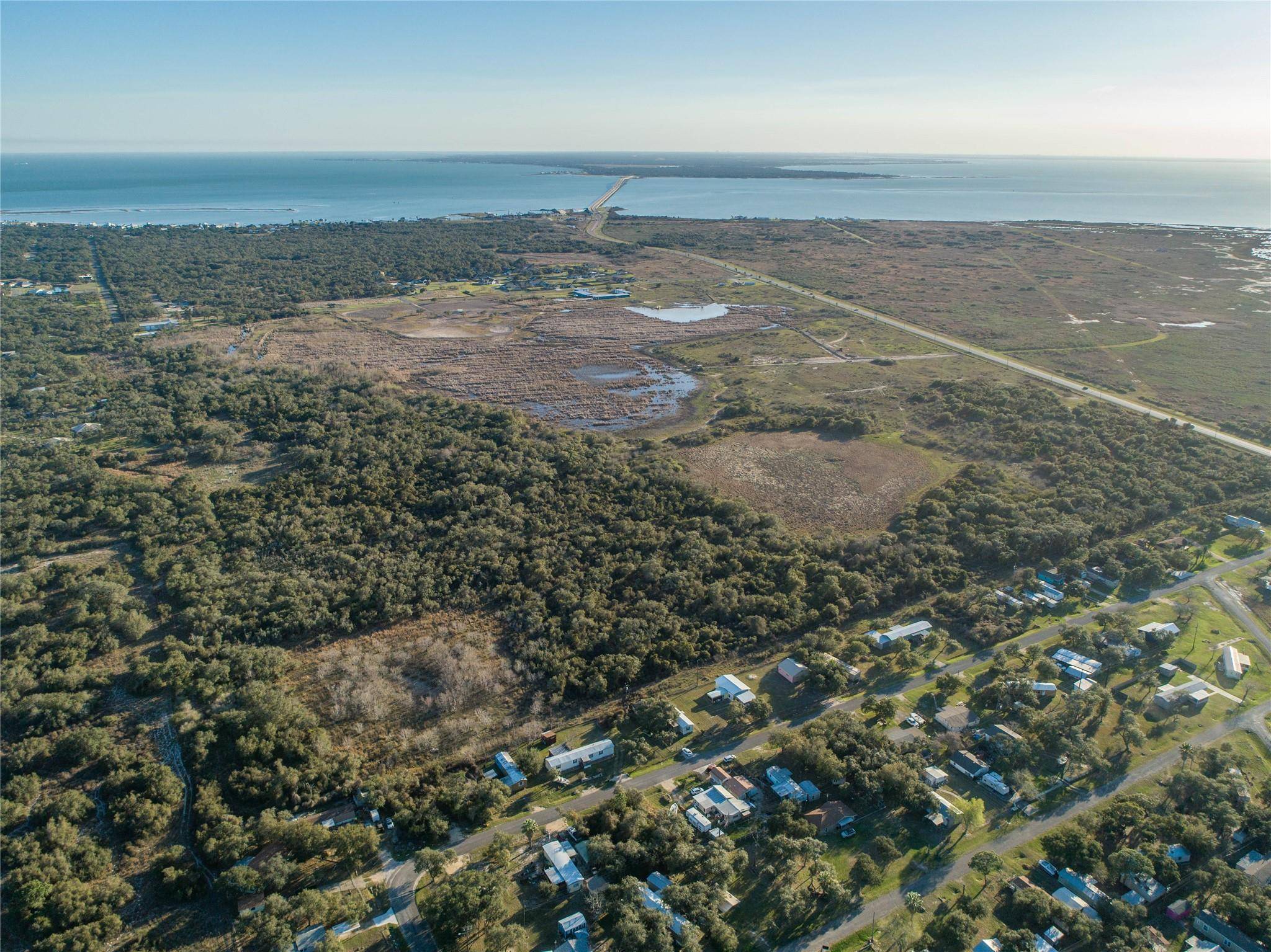 6498 N Hwy 35, Rockport, TX 78382