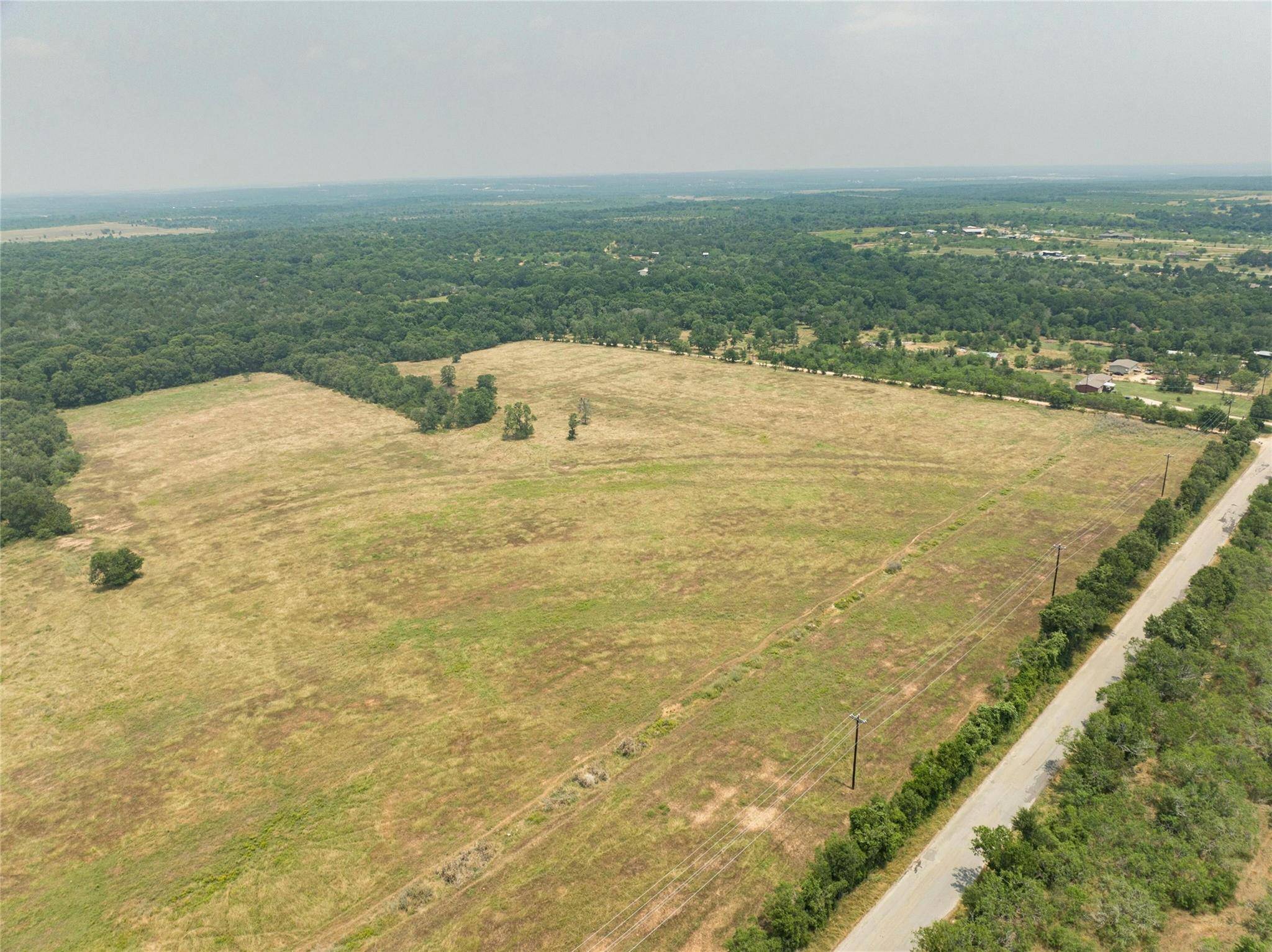 475 county Line RD, Dale, TX 78616