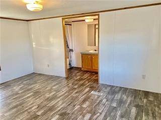 360 County Road 462, Elgin, TX 78621