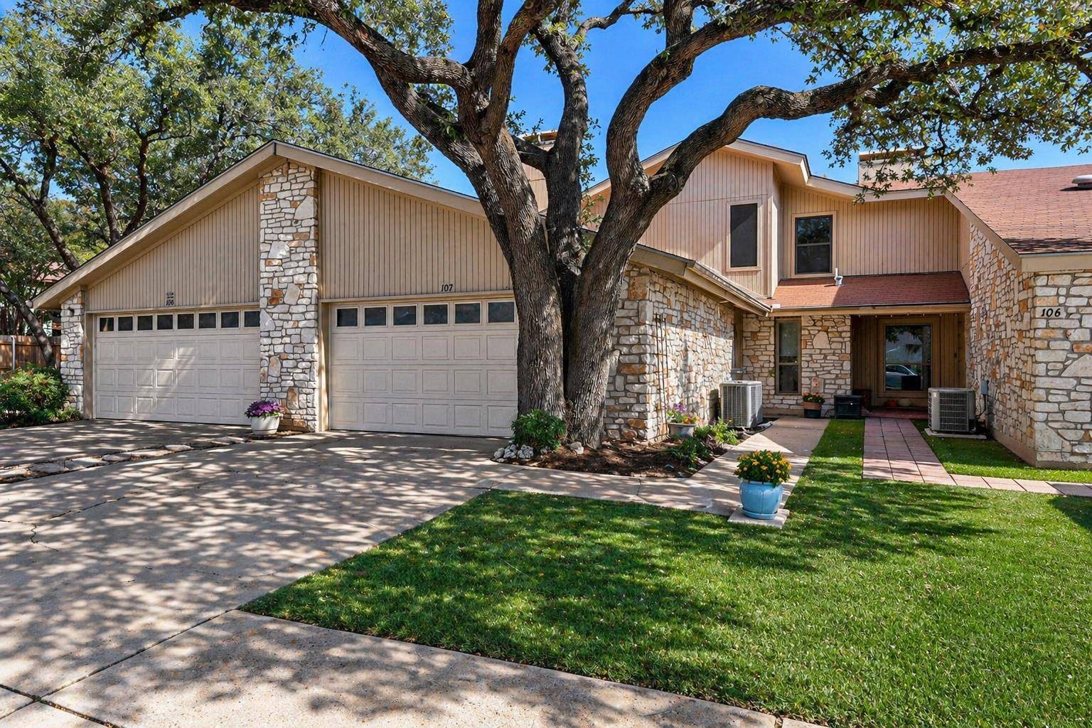 8518 Fathom CIR #107, Austin, TX 78750