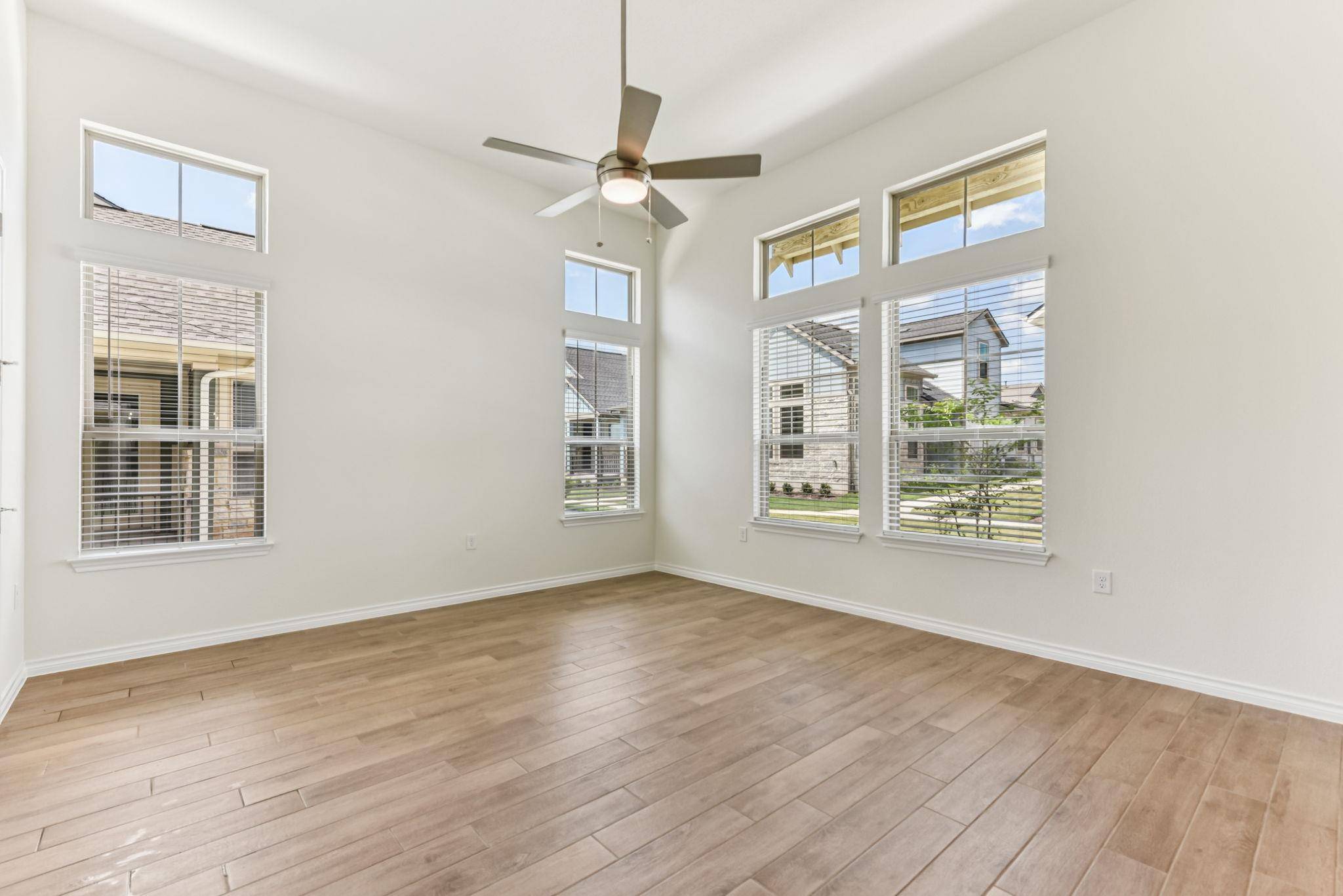 104 Maceo WAY #102, San Marcos, TX 78666