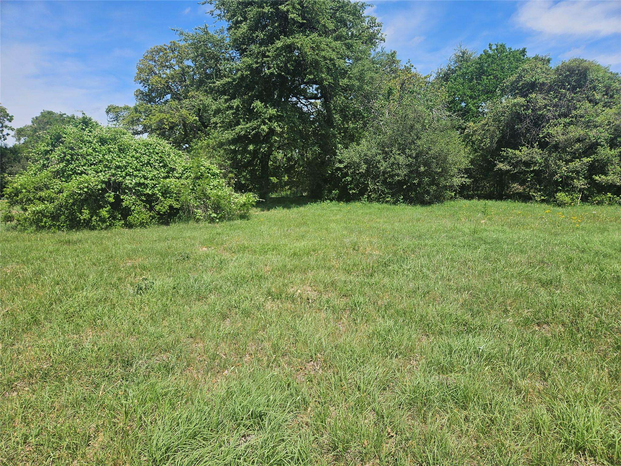 002 County Rd 328, Milano, TX 76556