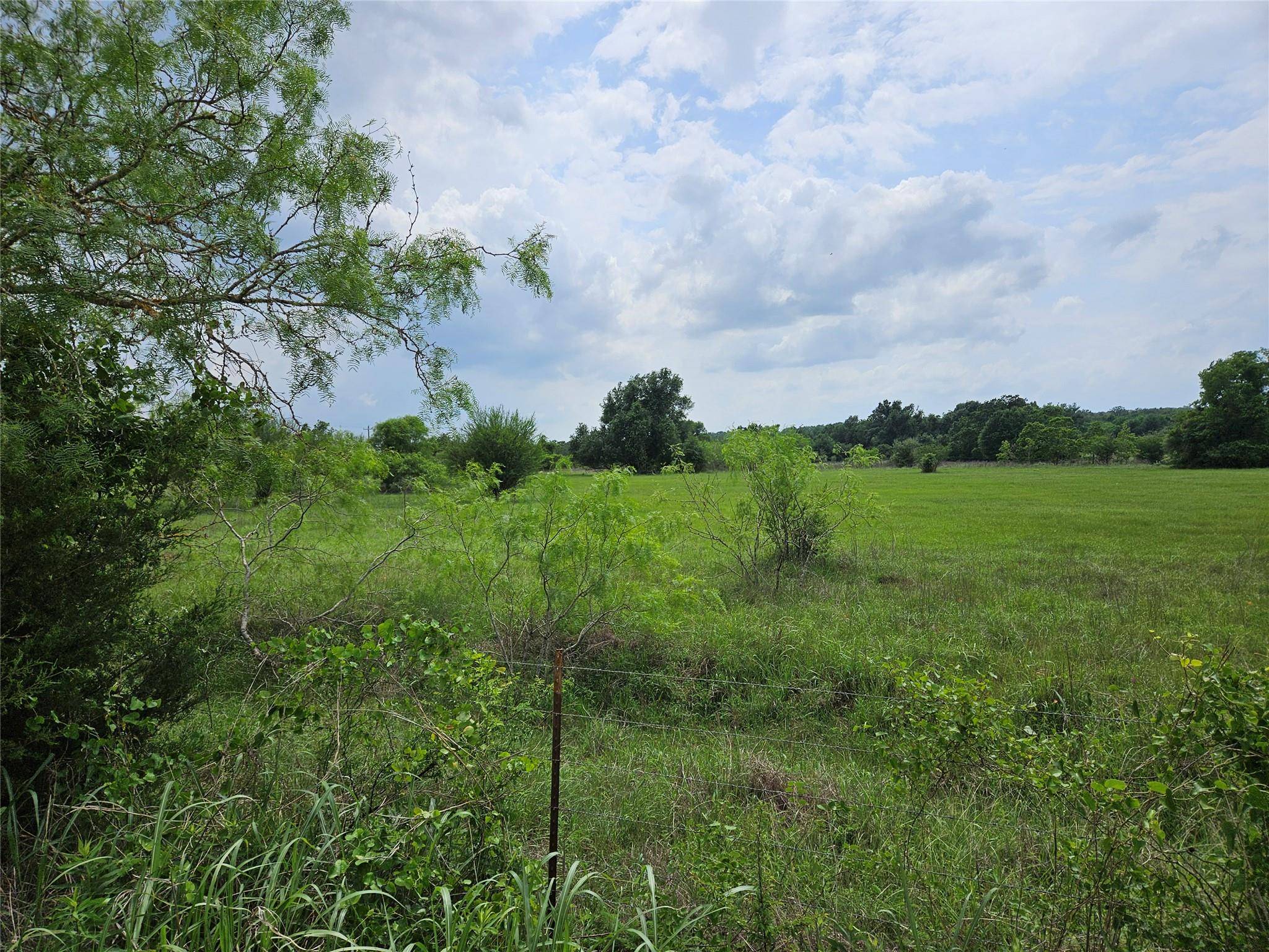 002 County Rd 328, Milano, TX 76556