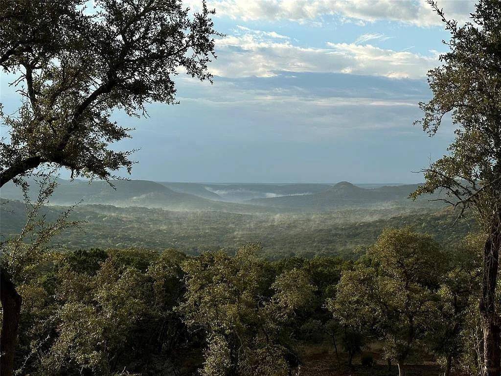 640 Ghost Dancer, Fischer, TX 78623