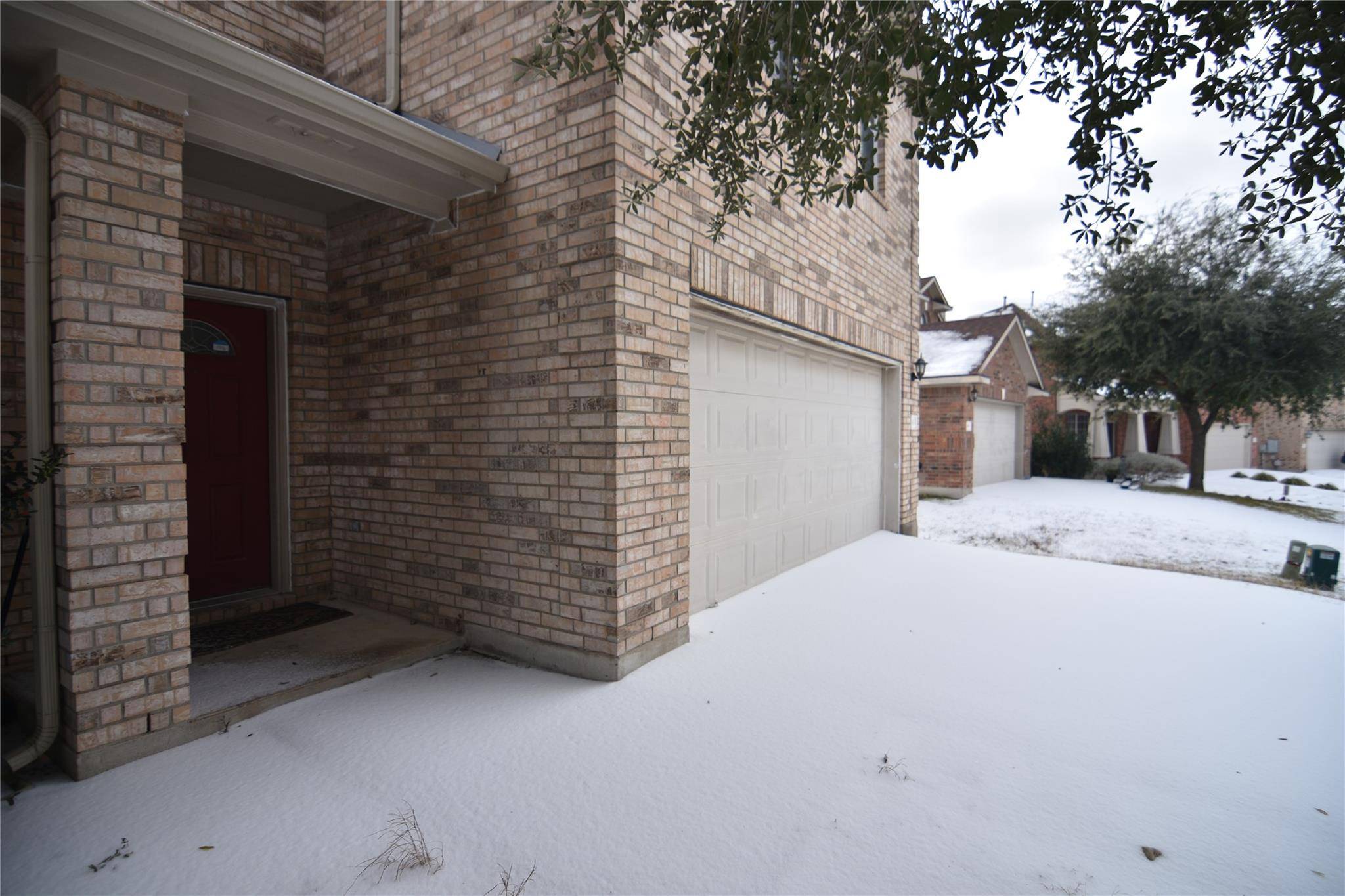 2413 Rachel CT, Round Rock, TX 78664