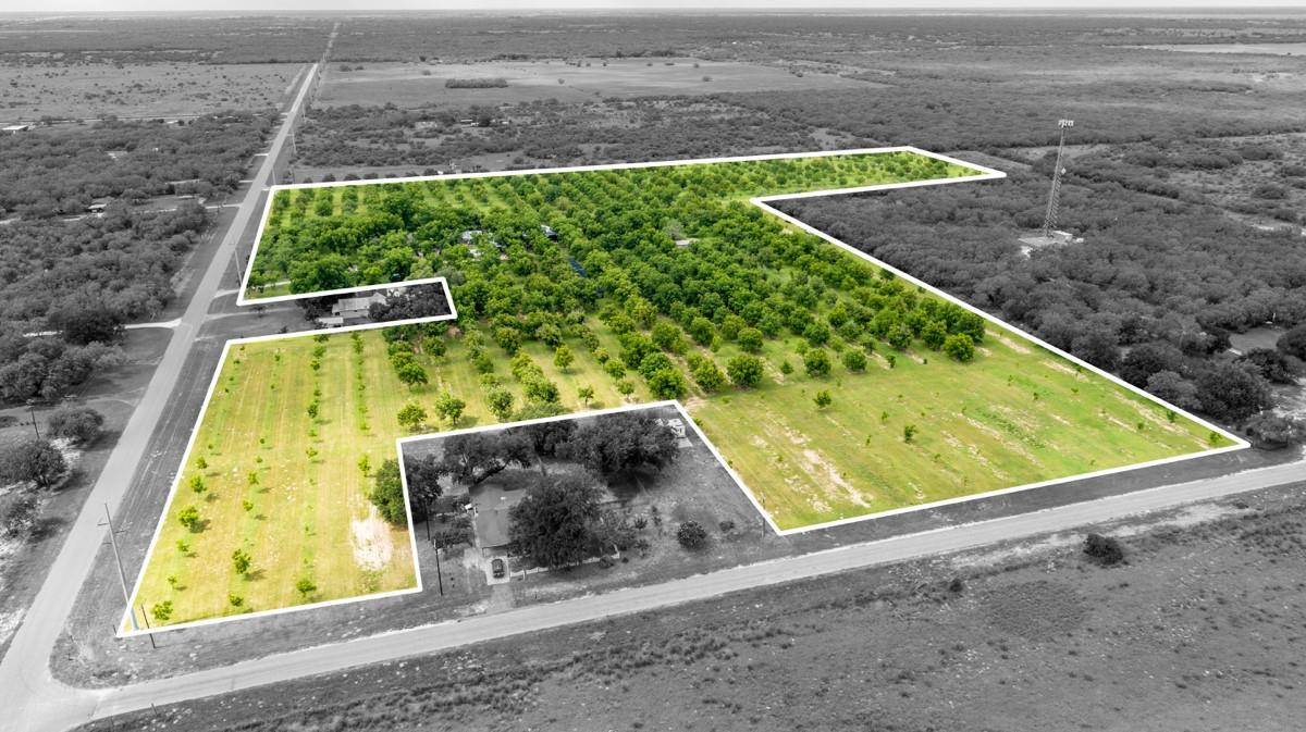 2432 County Road 402, Falfurrias, TX 78355