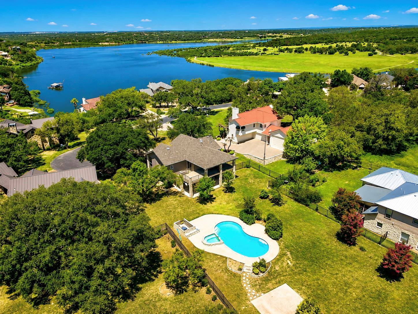 339 Quail Run CT, Spicewood, TX 78669
