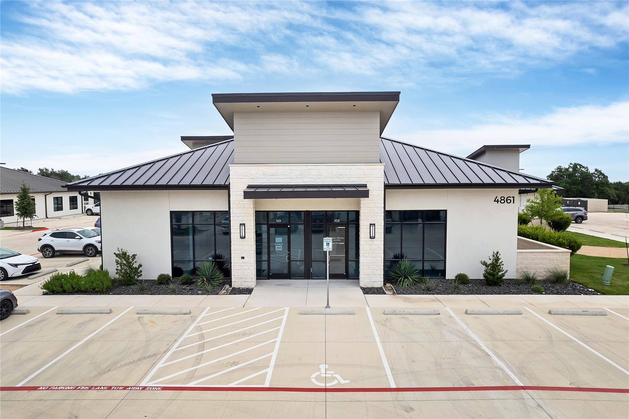 4861 Williams DR, Georgetown, TX 78633