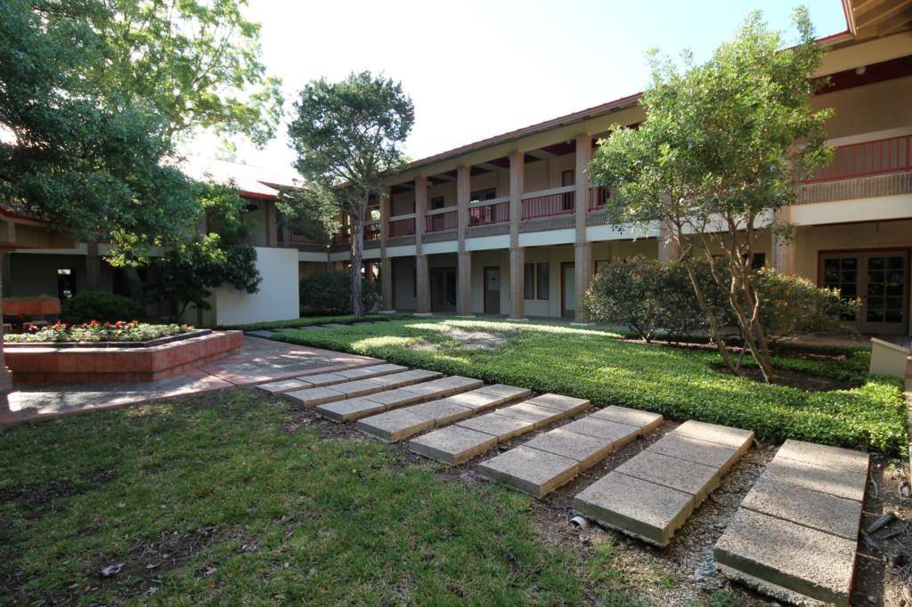 12325 Hymeadow Bdg 2 DR #201, Austin, TX 78750