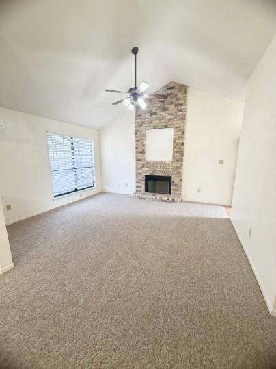 728 W San Antonio ST #728 A, Lockhart, TX 78644