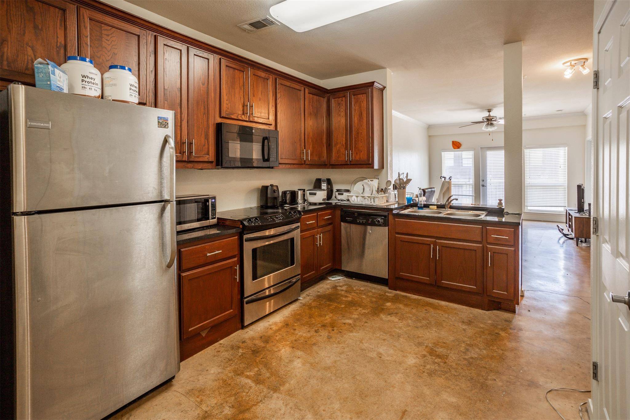 910 W 25th ST #403, Austin, TX 78705