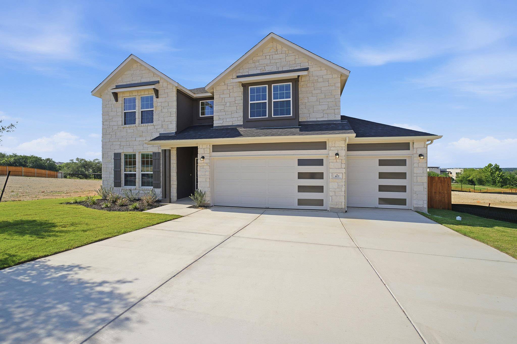 401 Joy LN, Liberty Hill, TX 78642