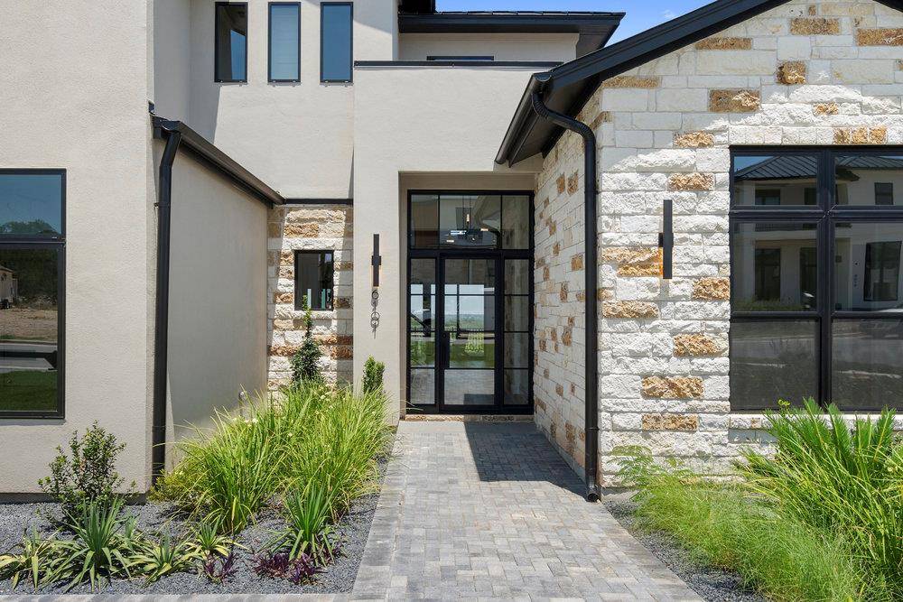 6101 Adhara PASS, Austin, TX 78730