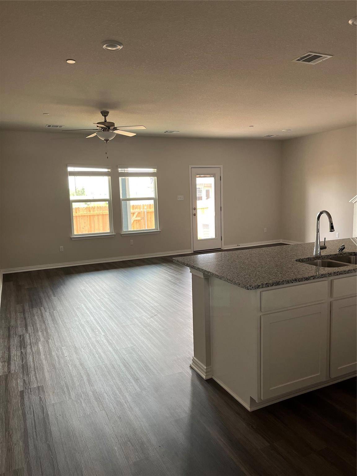 134 Texas Agate DR #2, Kyle, TX 78640