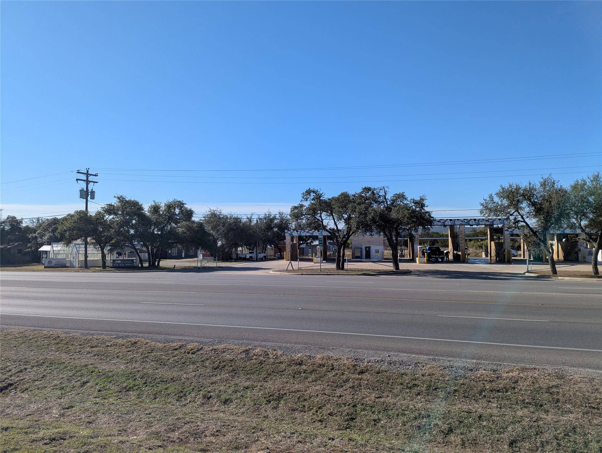1511 US Hwy 290 HWY, Dripping Springs, TX 78620
