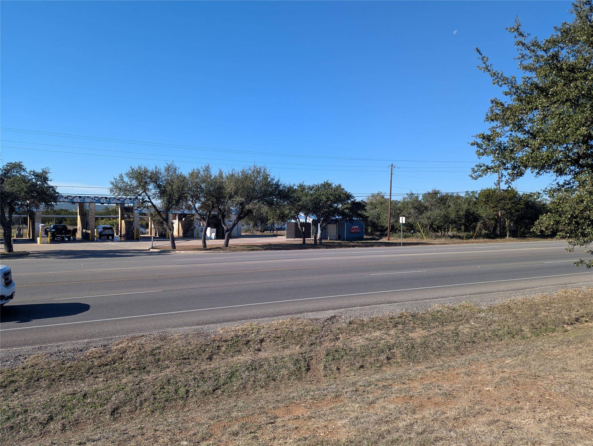 1511 US Hwy 290 HWY, Dripping Springs, TX 78620