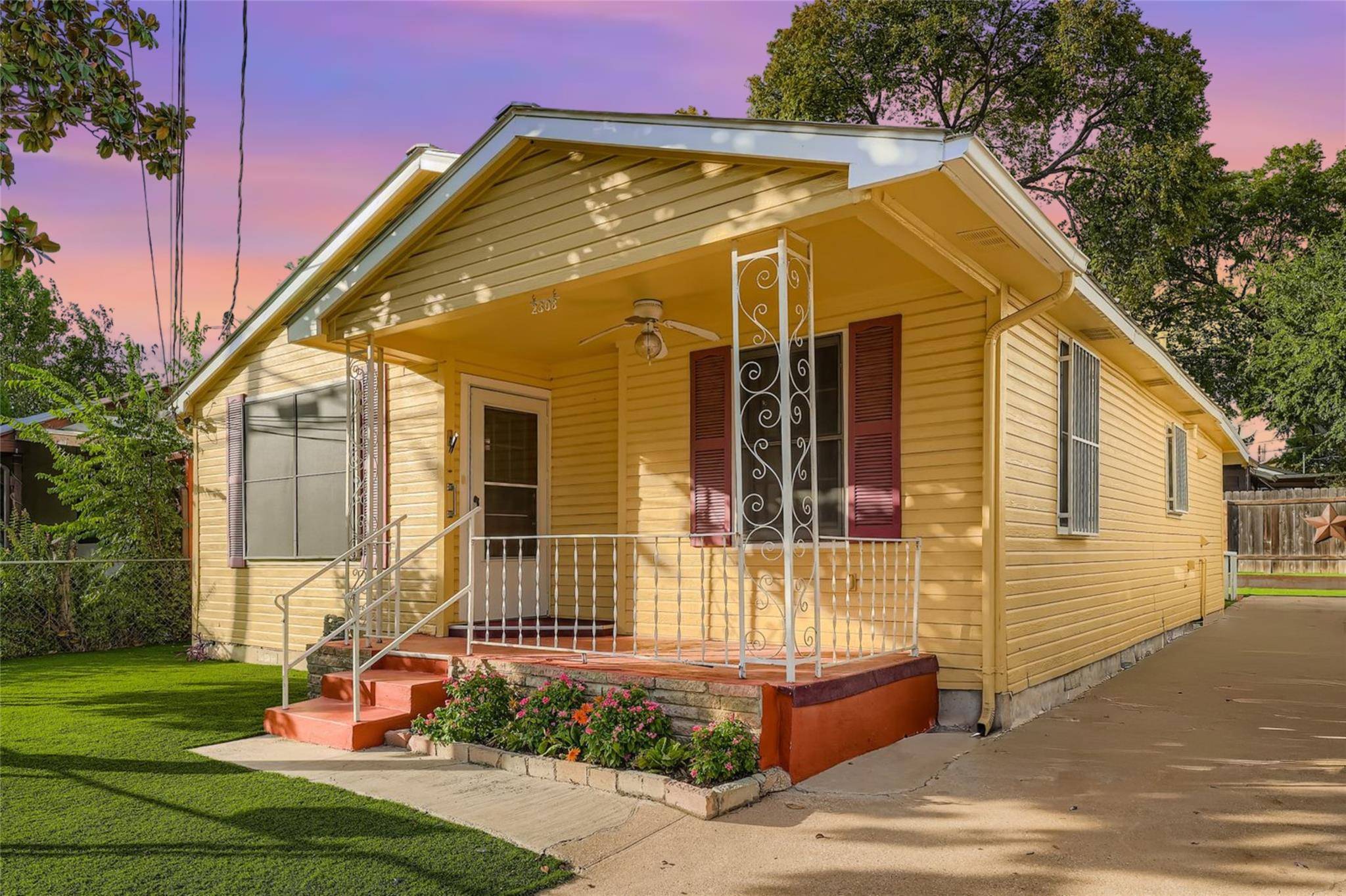 2308 Santa Rita ST, Austin, TX 78702