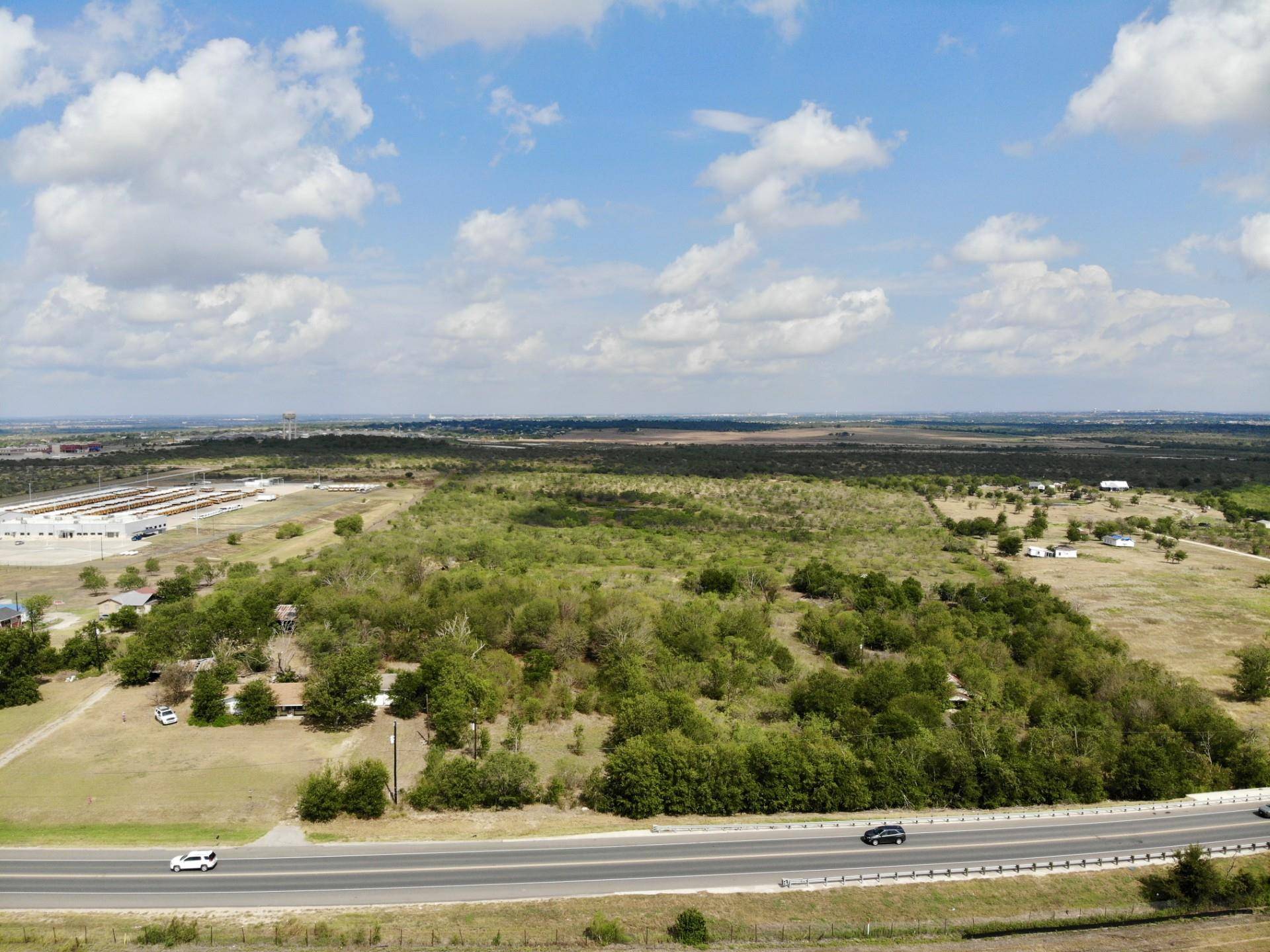 120 N Camino Real HWY, Kyle, TX 78640