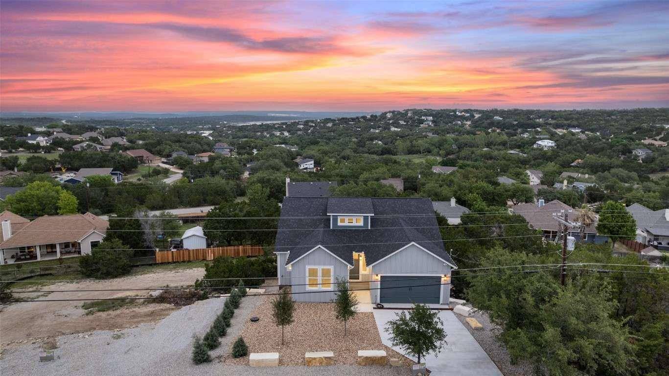 22108-2 Moulin DR, Briarcliff, TX 78669