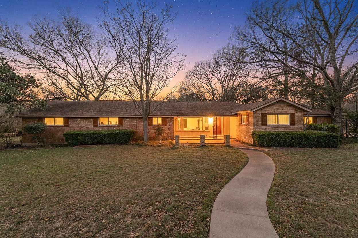 3603 Us Highway 90A E, Gonzales, TX 78629