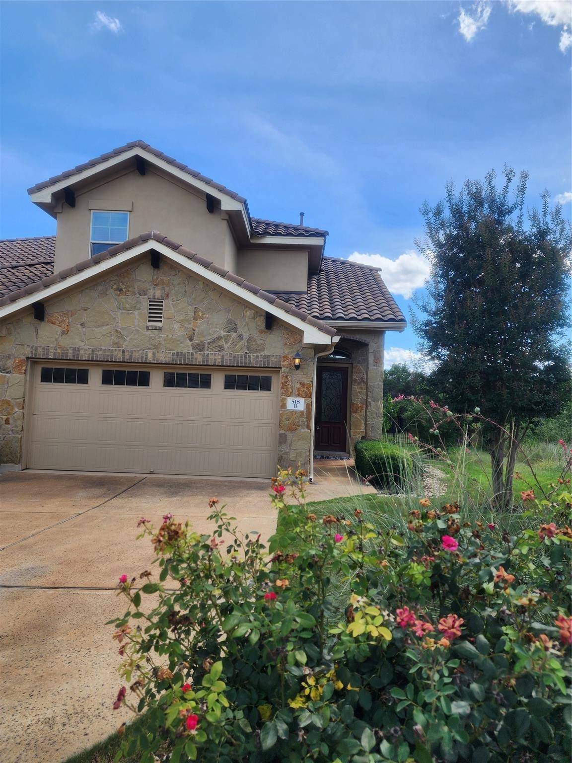 518 S Meadowlark ST #B, Lakeway, TX 78734