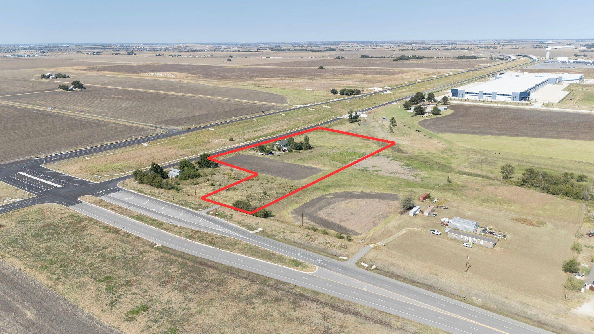 1451 Fm 3349, Taylor, TX 76574