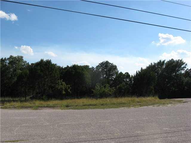 69 Dawn DR, Lago Vista, TX 78645