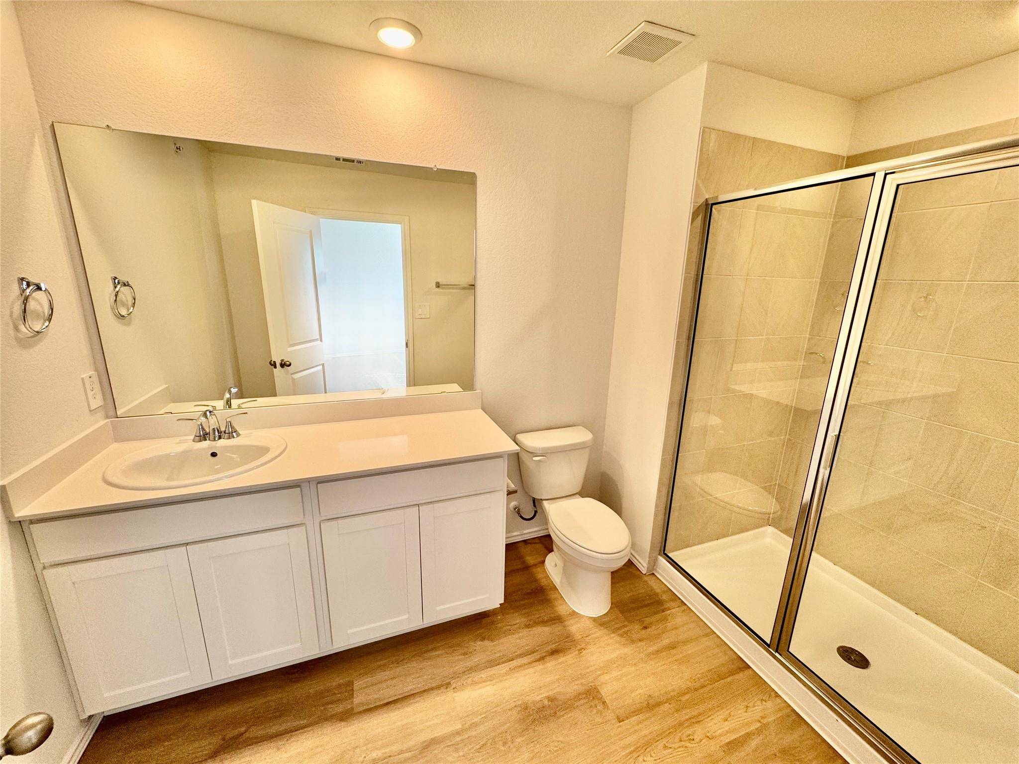 104 Calcite RD #4, Kyle, TX 78640