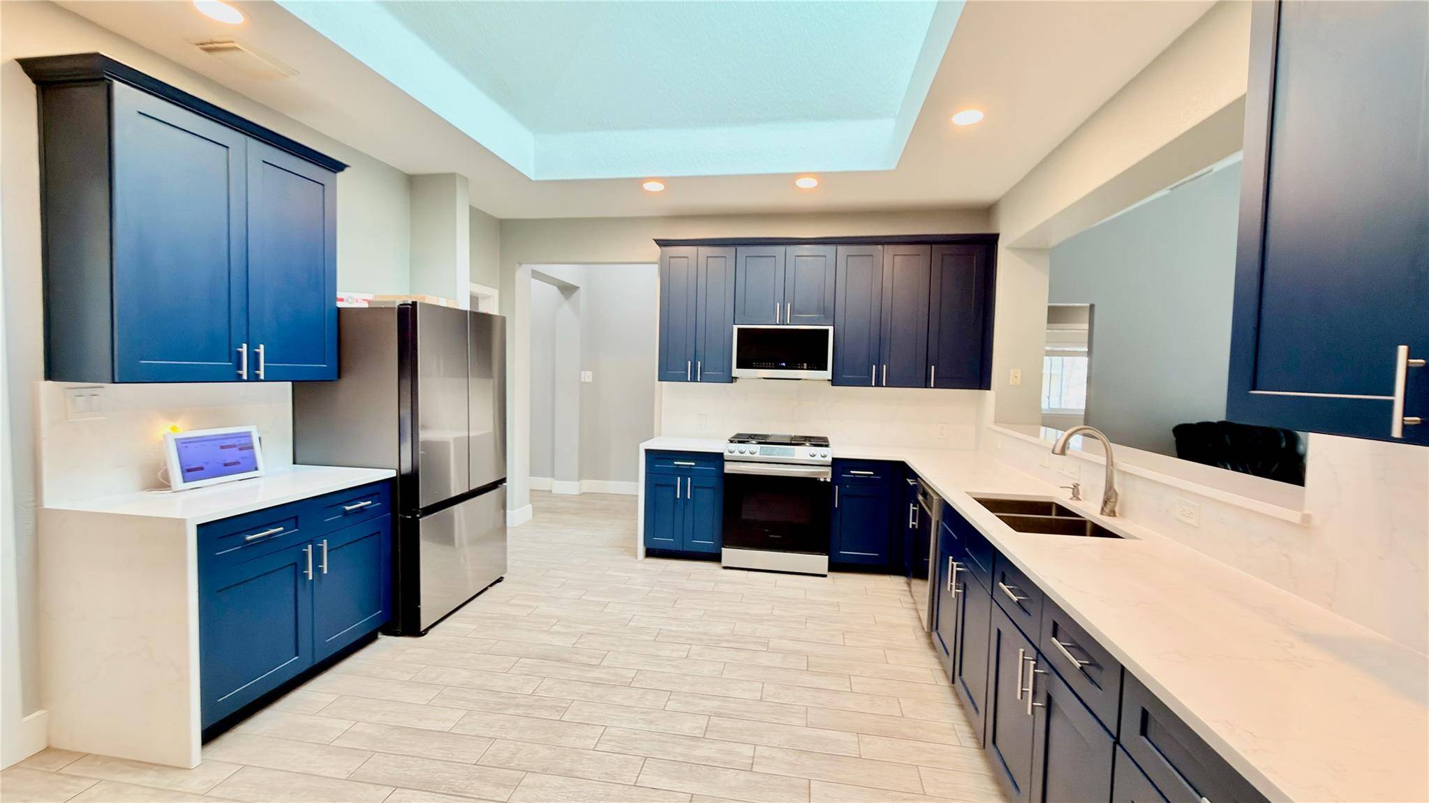 1902 Overland DR, Leander, TX 78641