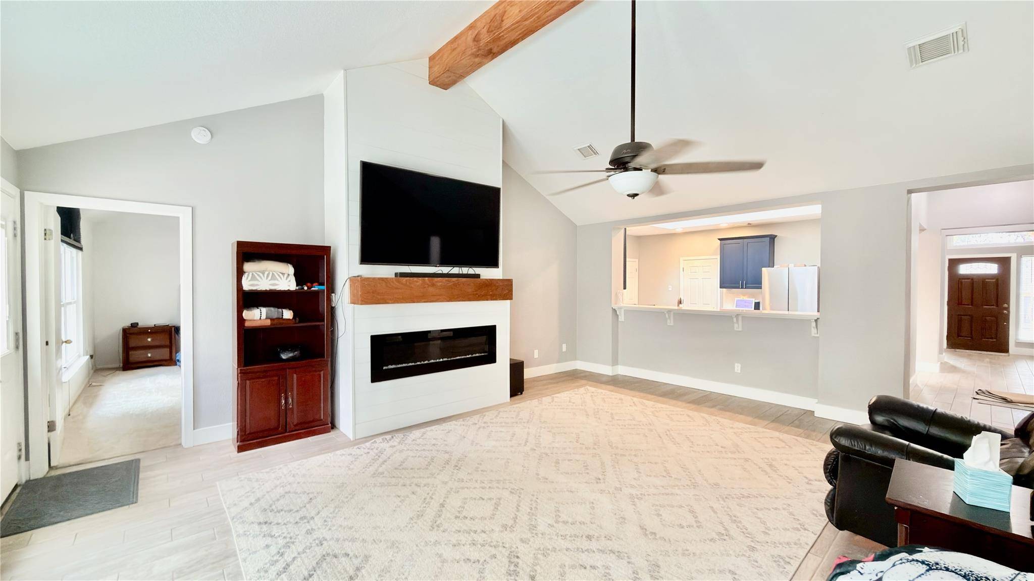 1902 Overland DR, Leander, TX 78641