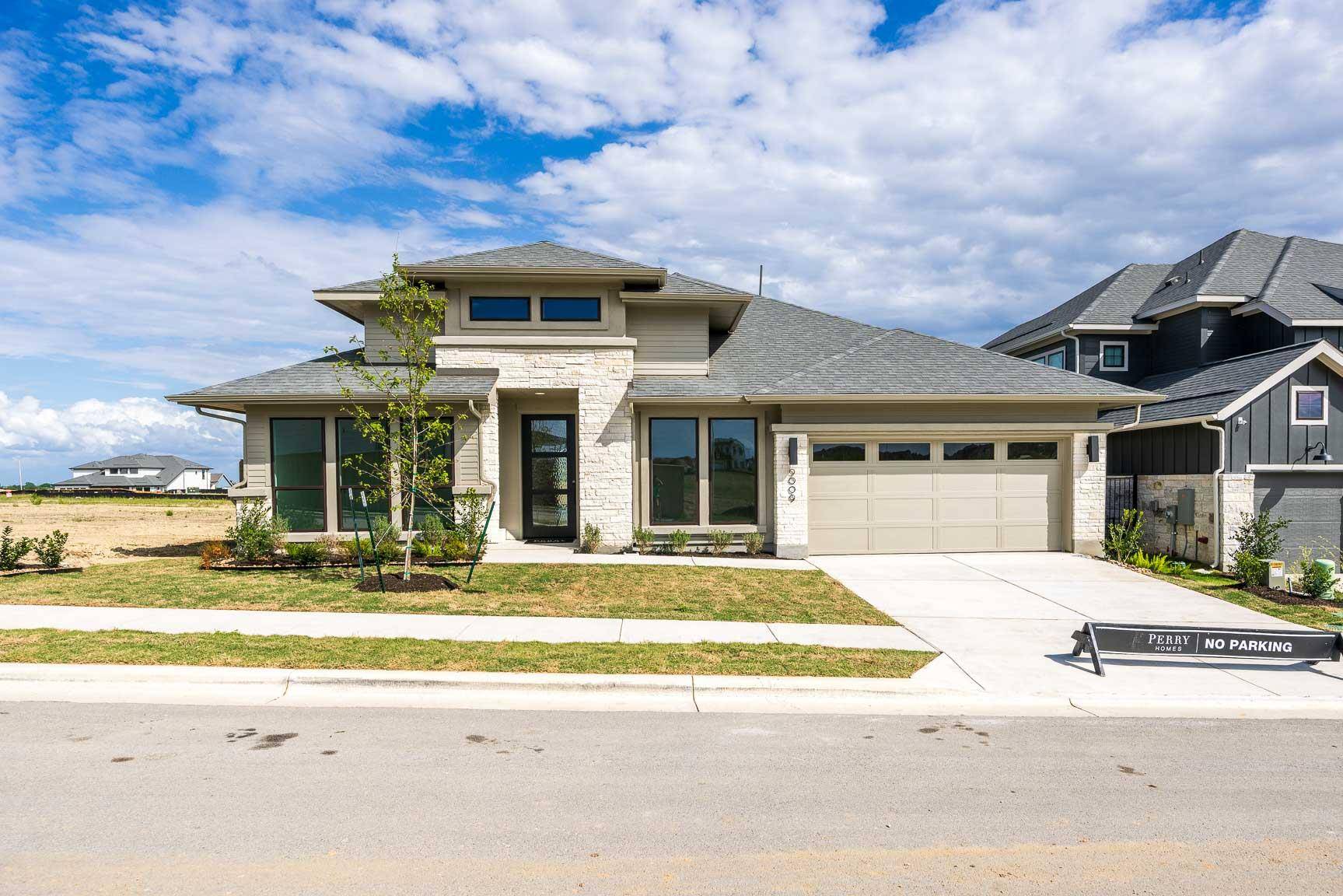 9009 Nilgai DR, Austin, TX 78744