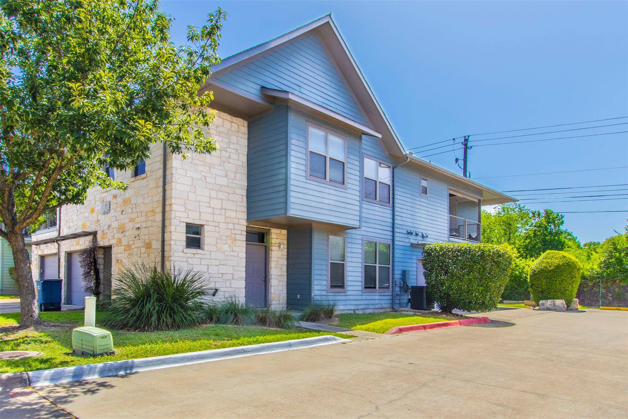 1201 Grove BLVD #702, Austin, TX 78741